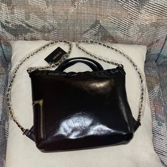 New Forever 21 bagpack/top handle - Picture 1 of 2